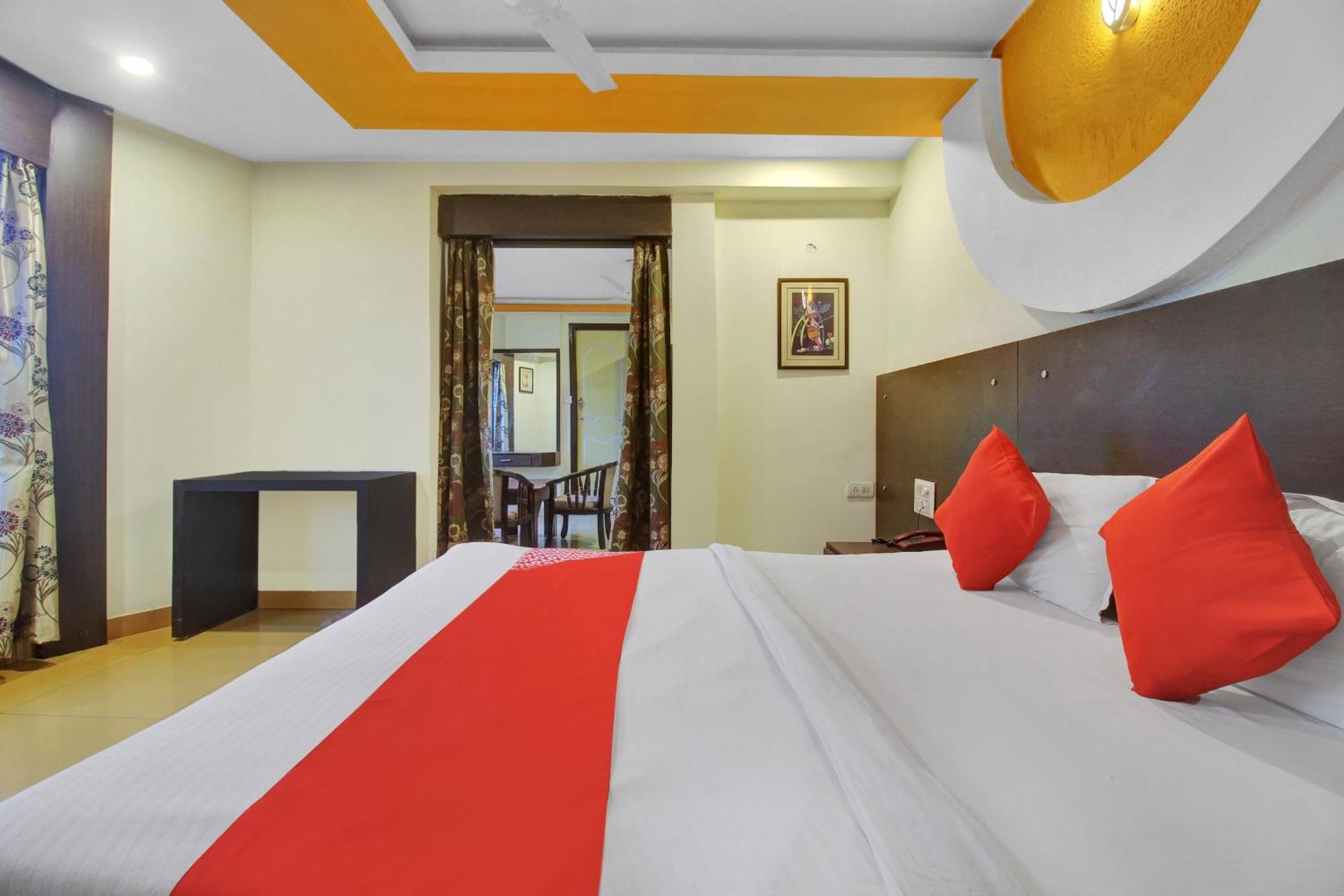 Hotel O Happy Rooms Haiderabad Buitenkant foto