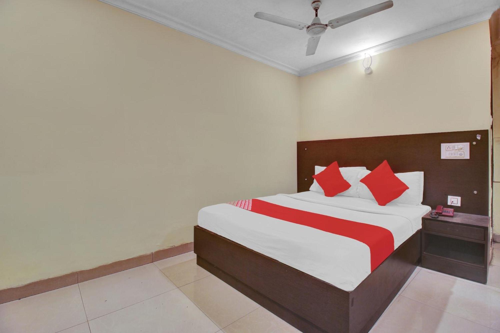 Hotel O Happy Rooms Haiderabad Buitenkant foto