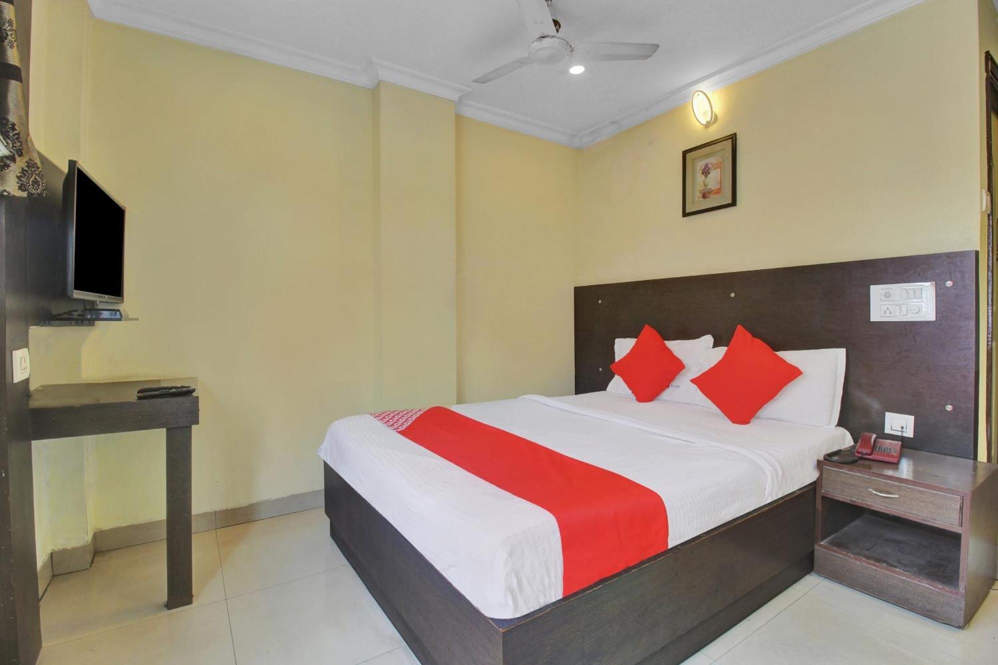 Hotel O Happy Rooms Haiderabad Buitenkant foto