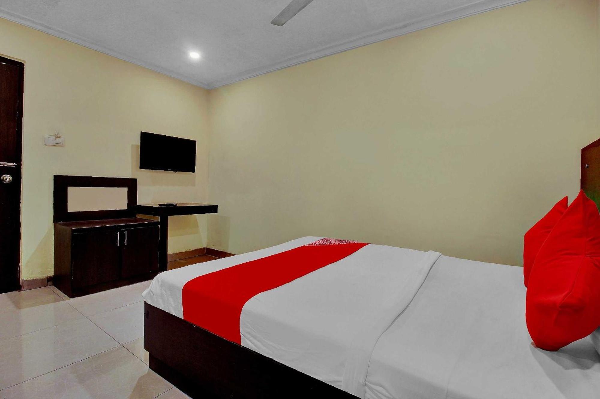 Hotel O Happy Rooms Haiderabad Buitenkant foto
